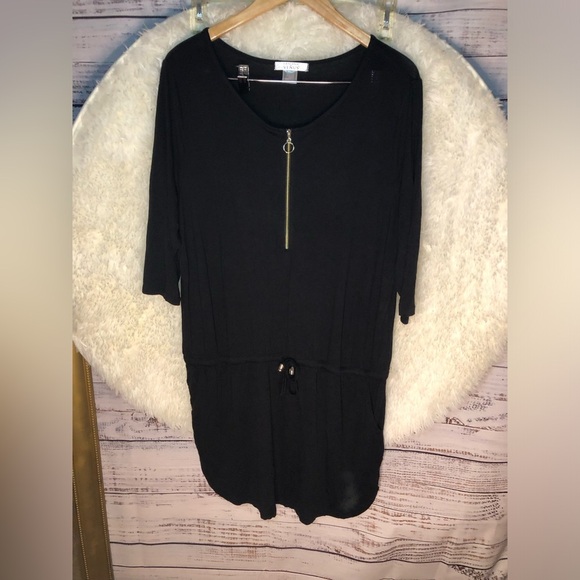 VENUS Black Dress with Gold Zipper Detail NWOT Multiple sizes - Picture 8 of 16